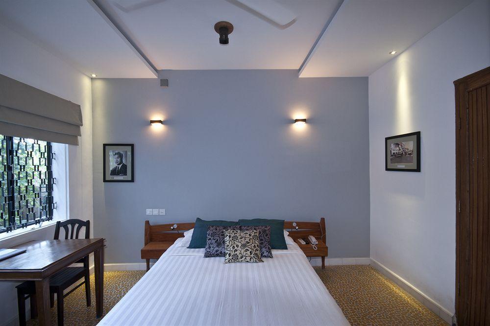 The Sangkum Hotel Phnom Penh Exterior foto
