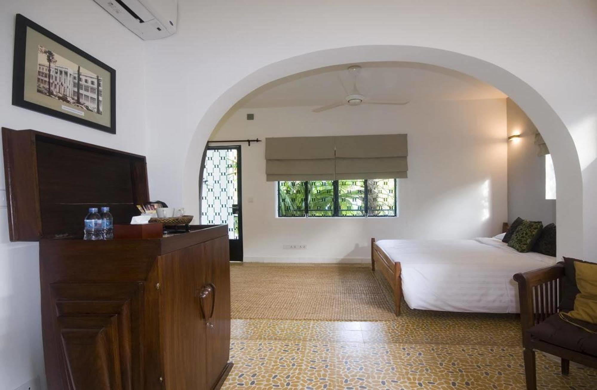 The Sangkum Hotel Phnom Penh Exterior foto