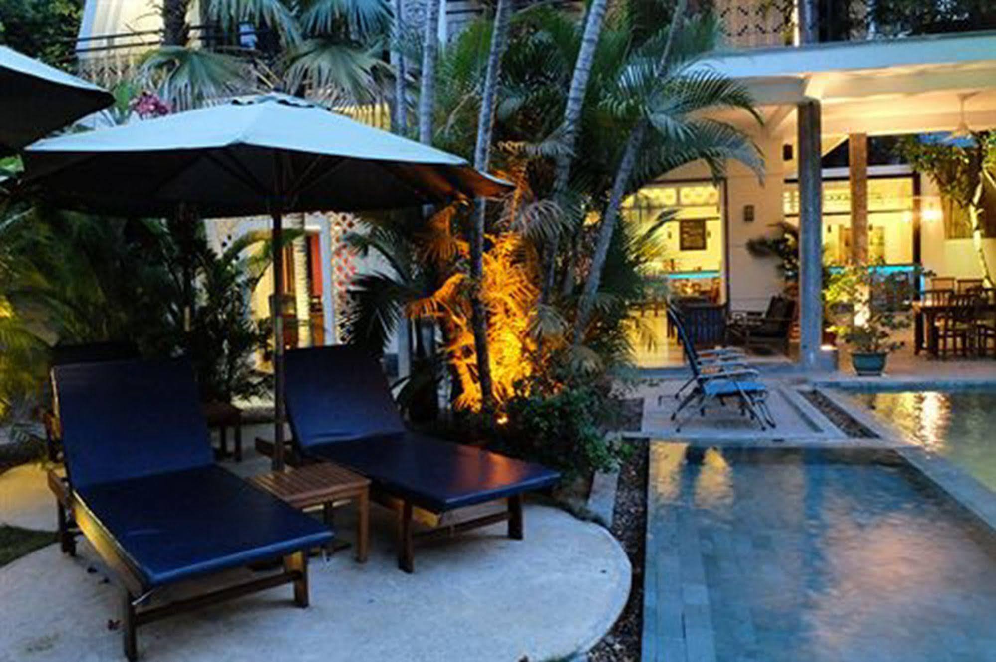 The Sangkum Hotel Phnom Penh Exterior foto